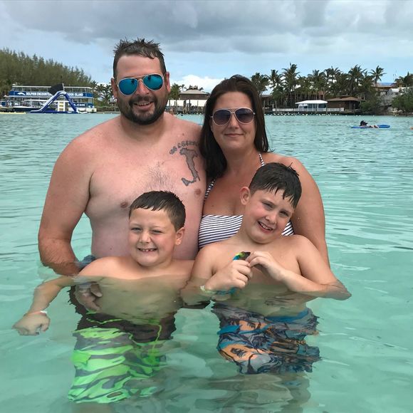 Meet your Posher, Roxanna - Picture 1 of 1